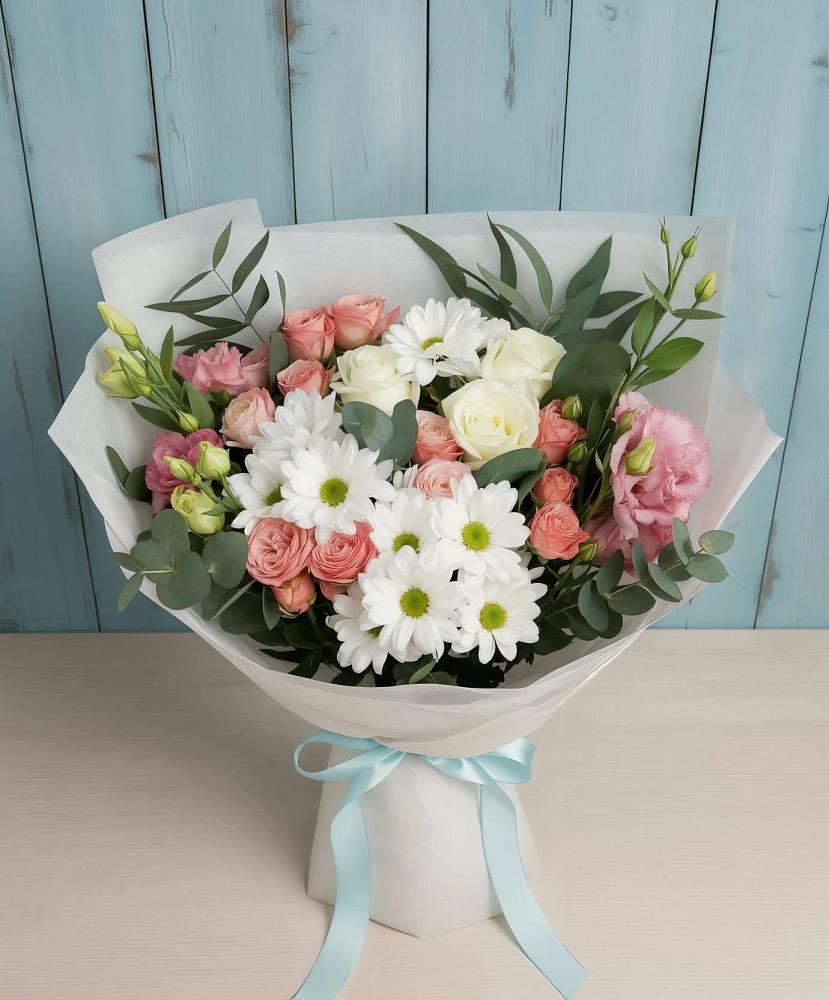 Букет цветов из: Розы, Лизиантусы и Хризантемы в Принцевке