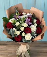Букет цветов из:  Розы и Альстромерии в Принцевке