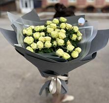 Букет Белые кустовые розы Солинеро в Принцевке