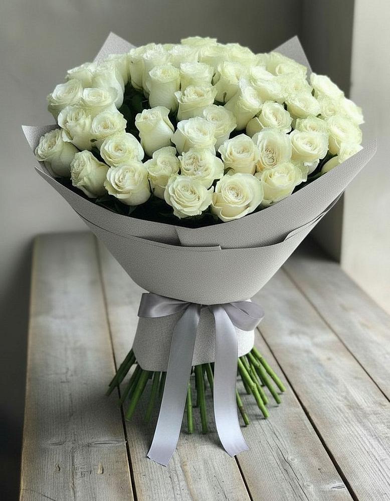 Букет 35 Белых роз в Принцевке
