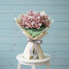 Букет цветов из:  Орхидеи и Розы в Принцевке