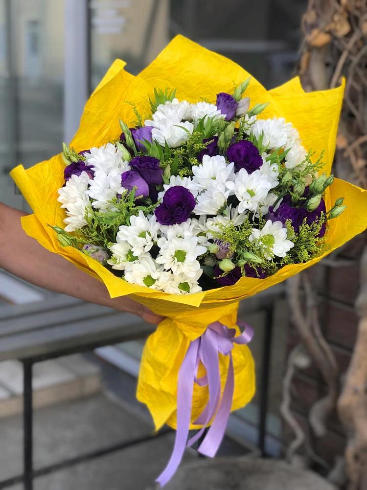 Букет цветов из: Ирисы, Хризантемы и Ромашки в Принцевке