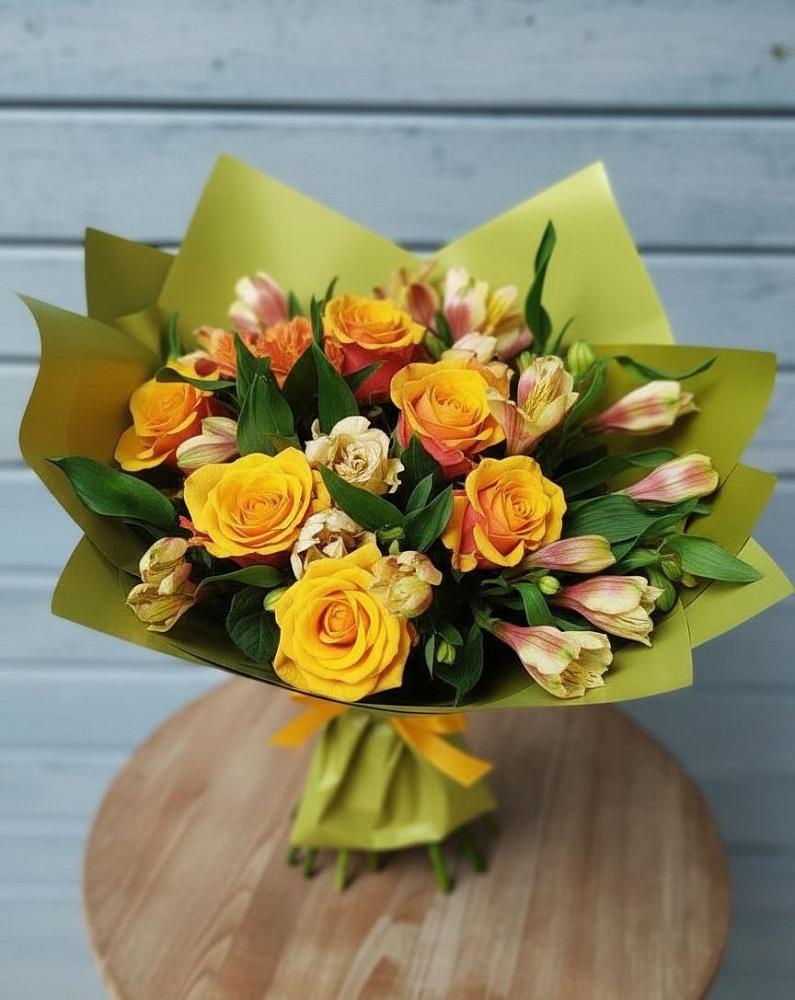 Букет цветов из: Альстромерии и Розы в Принцевке