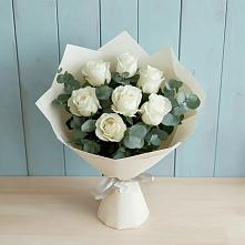Букет Белые розы в Эвкалипте в Принцевке